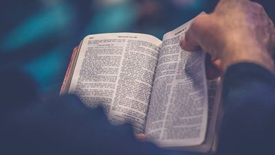 Abschied von Gott? Wert und Bedeutung von Religion und Christentum  in der Gesellschaft an der Jahrtausendwende